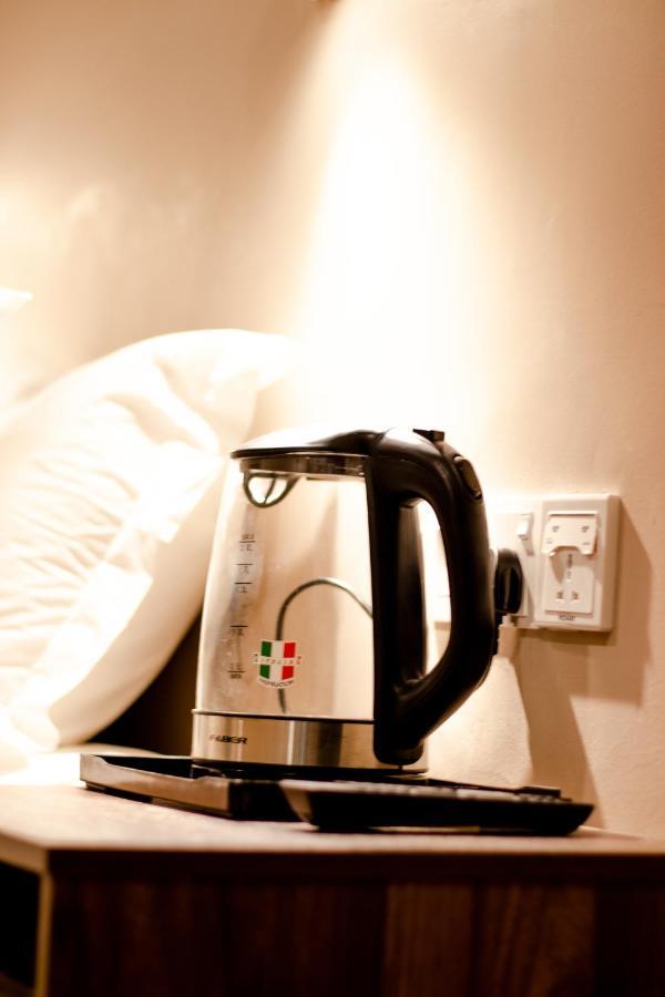 Hotel Hexa & Backpackers Capsules Bukit Bintang 2*