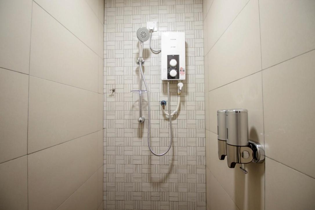 Hexa & Backpackers Capsules Bukit Bintang Hotel